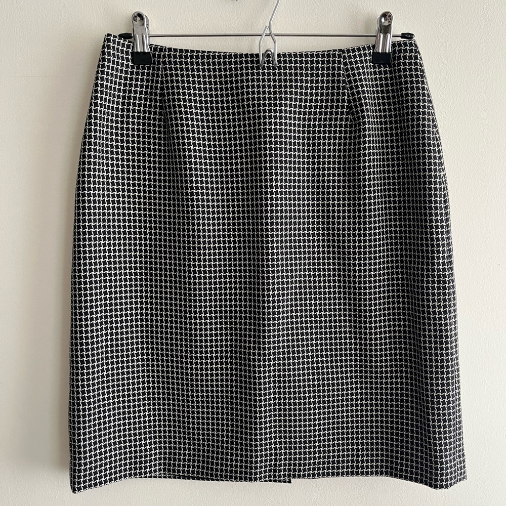 Style & Co Cream and Black Patterned Pencil Skirt